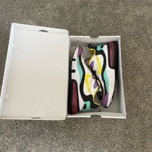 Nike Air Max 270 React